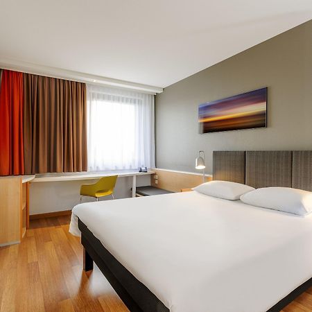 Ibis Hotel Frankfurt Messe West Frankfurt am Main Eksteriør billede